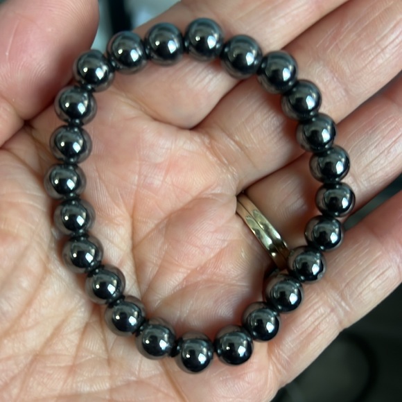 New Hematite natural stone Bracelet helps to absorb negative energy and more - Picture 10 of 11